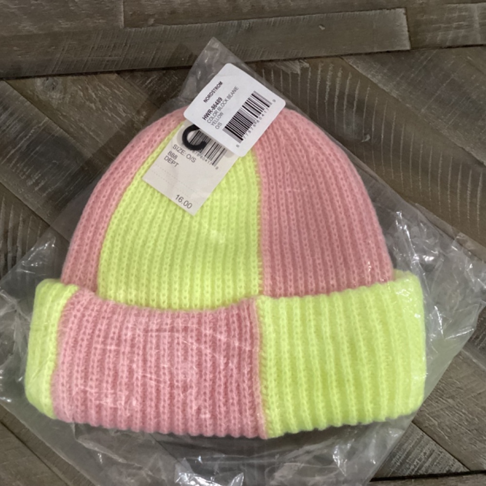 The Accessory Collective Colorblock Beanie - Picture 3 of 6
